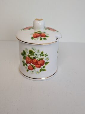 Vintage Fortnum & Mason Lidded Strawberry Jam Jelly Pot Jar Porcelain Gold Trim